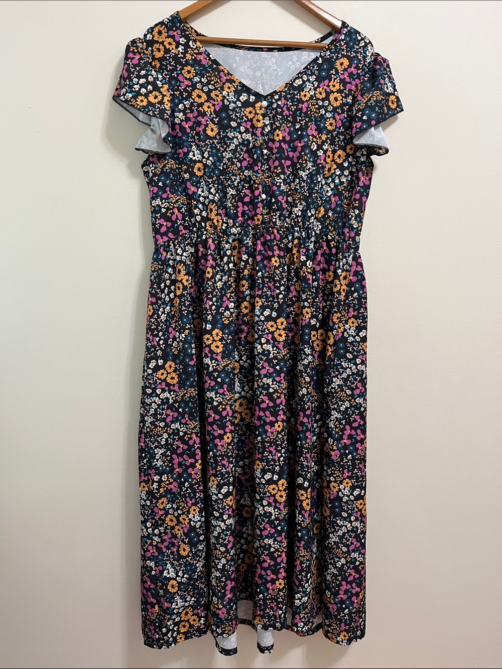 Black with Floral Print Popover Maxi Dress Plus Size 2X Flutter Sleeve Feminine